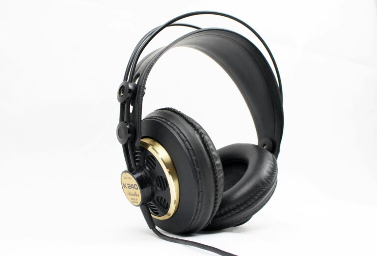 Best Noise Canceling Gaming Headphones